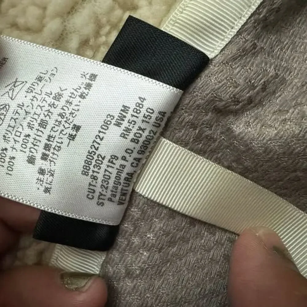 Patagonia Women's Classic Retro-X Fleece Jacket Cream Size Small
